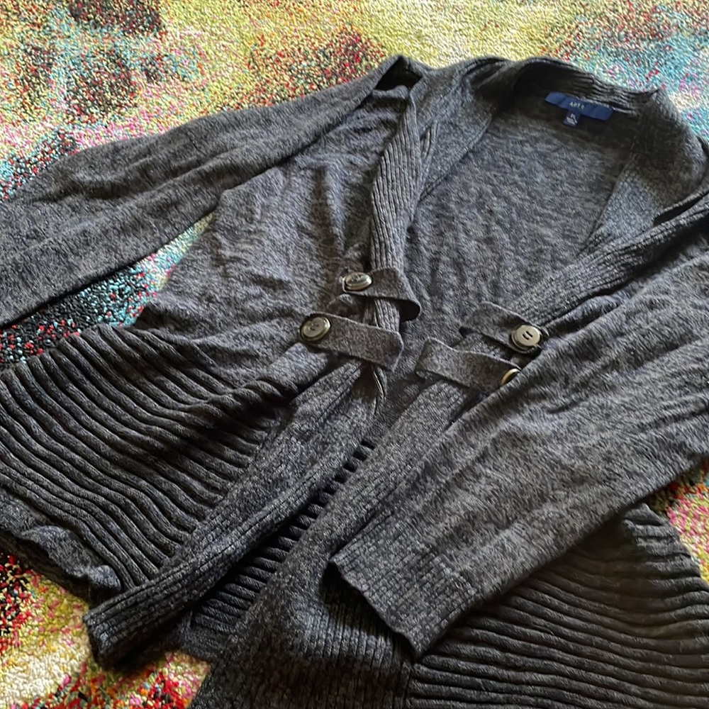 Cardigan - Picture 4 of 5